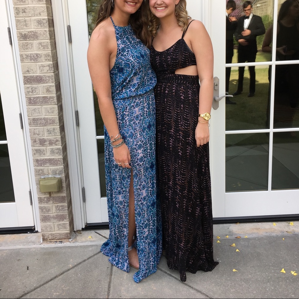 show me your mumu maxi dress